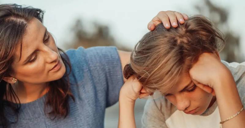 How To Parent A Teenager With Anxiety