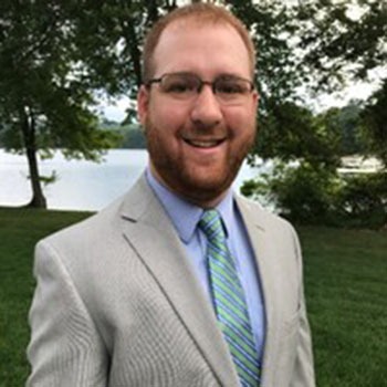 mike robbins headshot