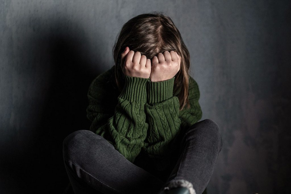 early warning signs of personality disorders in teens