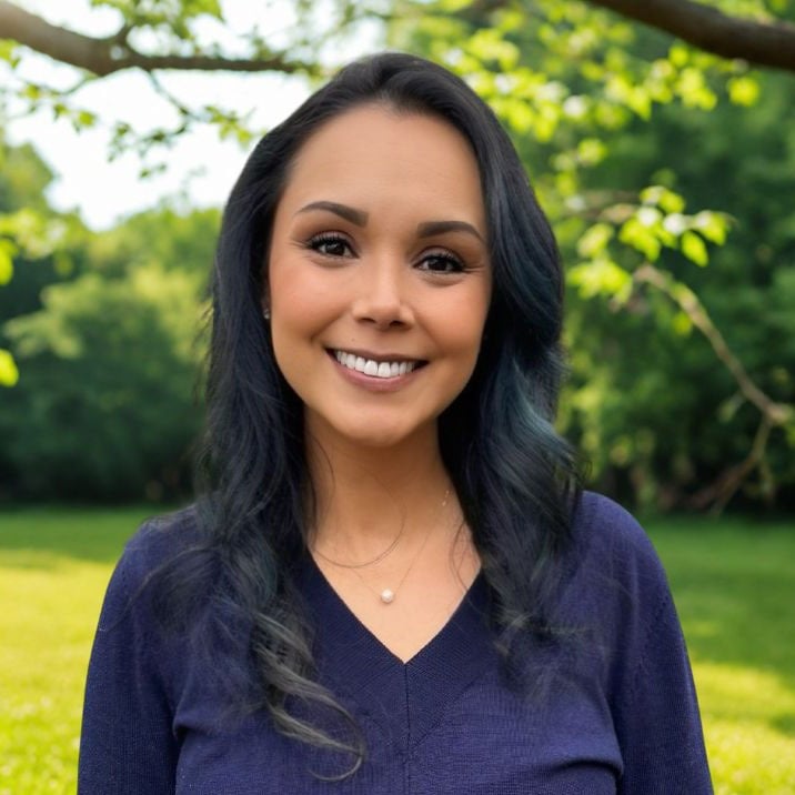 Michelle Campos, Therapist